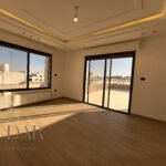 Top-Floor Apartment with Rooftop on Airport Road – Amman, Jordan