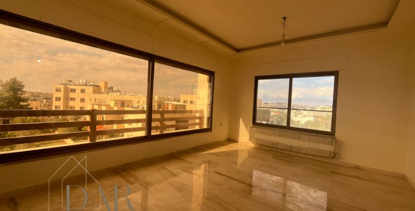 Third-Floor Apartment in Khalda – Amman, Jordan