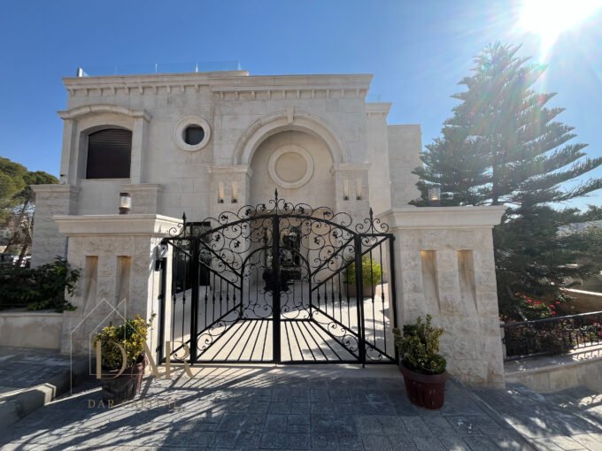 Full Ground-Floor Apartment in Dabouq