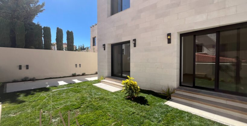 Ground-Floor Duplex Apartment with Basement for Sale in Al Kursi – Amman, Jordan