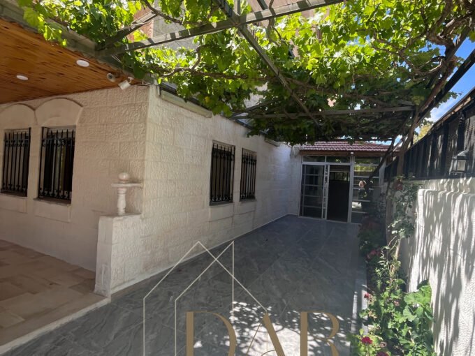 Spacious Ground-Floor Apartment with Private Garden & Terrace for Rent in Dahiyat Al Amir Rashid – Amman, Jordan