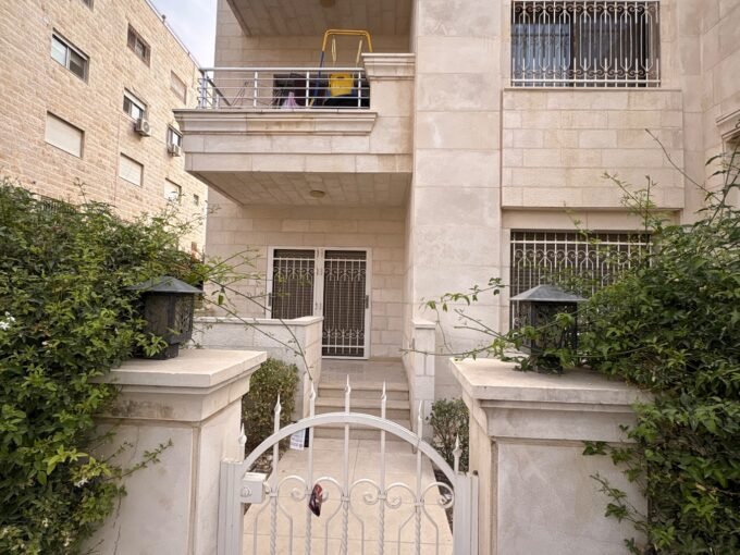 3 Bedroom Apartment · Deir Ghbar – Amman, Jordan